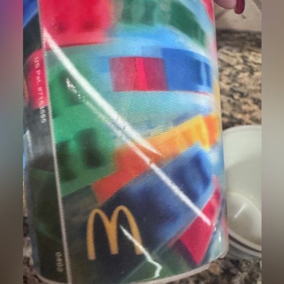Lot of 4 2013 McDonalds Lego Movie holographic cups - Picture 6 of 6